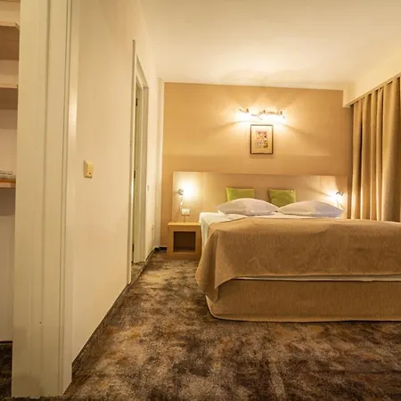 Hotel Escalade 4*